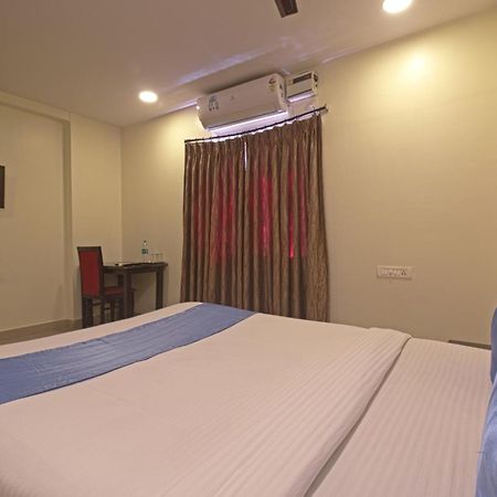 Hotel Ns Royal Emirates With 3Hr Early Check In Hyderabad Exterior photo