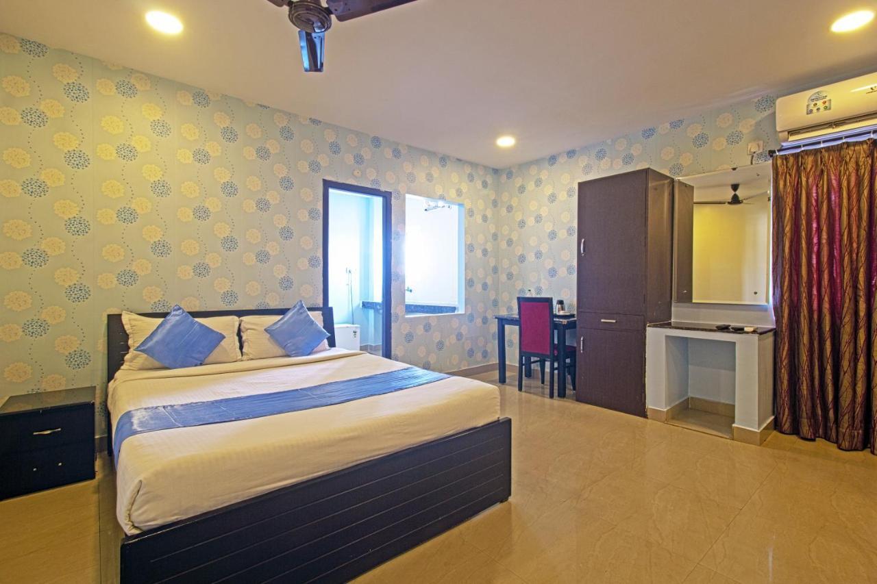 Hotel Ns Royal Emirates With 3Hr Early Check In Hyderabad Exterior photo